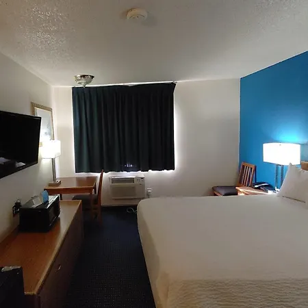 Days Inn By Wyndham Pocatello University Area-3