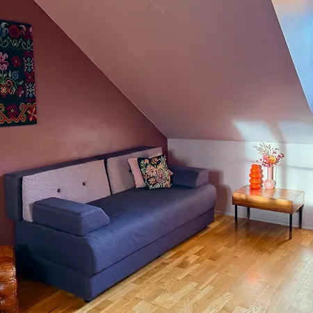 Grettir Guesthouse Downtown Charm-2