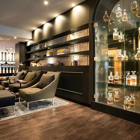 Motel One Newcastle-3