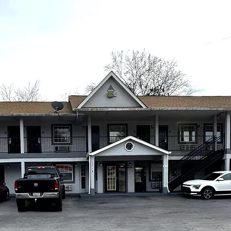 Woodbridge Inn By Oyo Rome-2