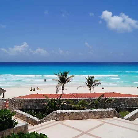 Apartment Ocean Front Cancun-3