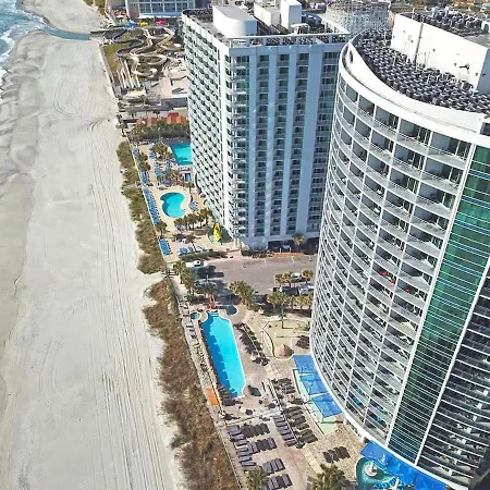 Amazing Beachfront Condo With Nice Hot Tub & Pools-3