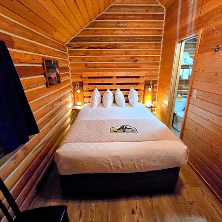 Alpine Lodge-2