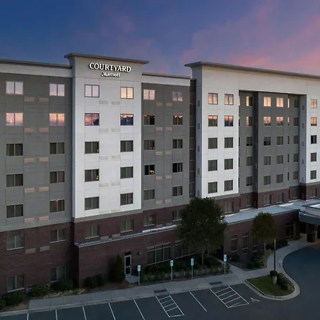 Courtyard By Marriott Charlotte Northlake-2