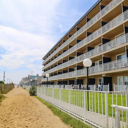 Dunes Suites Oceanfront-2