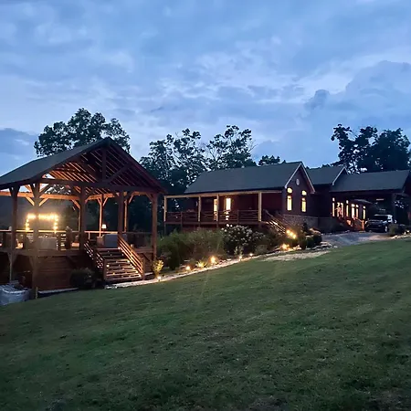 The Dogwood Inn-3