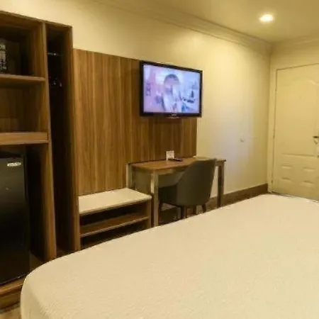 Rodeway Inn Carlsbad-2