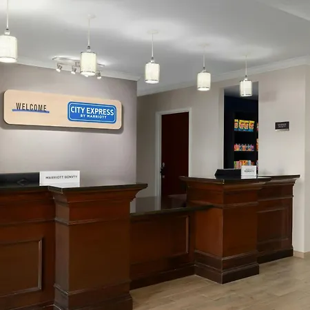 City Express By Marriott Washington, Dc Northeast-2