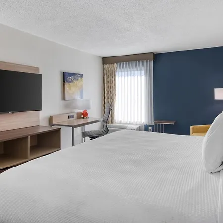 Best Western Greensboro Coliseum Inn-3