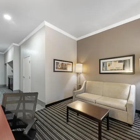 Best Western Plus Austin Airport Inn & Suites-2