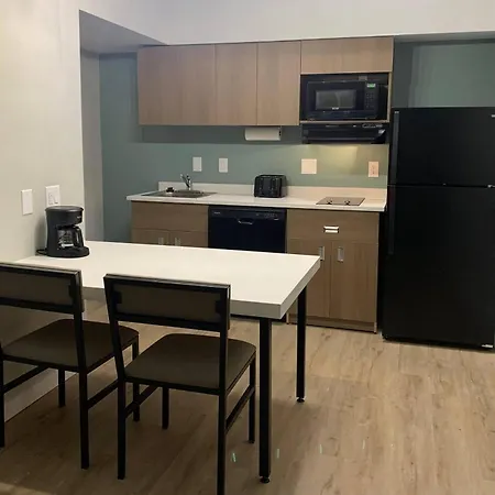 Mainstay Suites Springfield South - Battlefield Rd-3