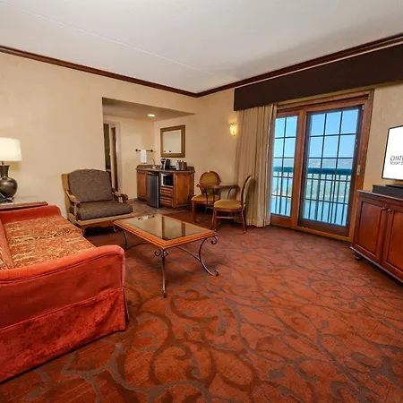 Chateau On The Lake Resort Spa And Convention Center-2