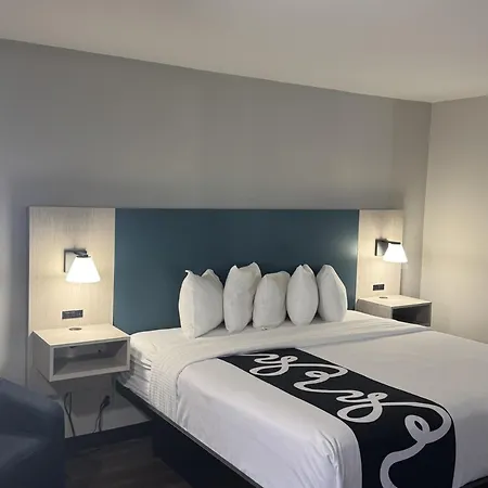La Quinta Inn By Wyndham Auburn Worcester-2