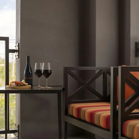 Epicurean Hotel, Autograph Collection-2