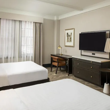Hampton Inn & Suites Birmingham-Downtown-Tutwiler-2