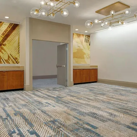 Renaissance Dallas Hotel-3