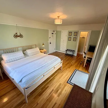 Riverpath Inn-2