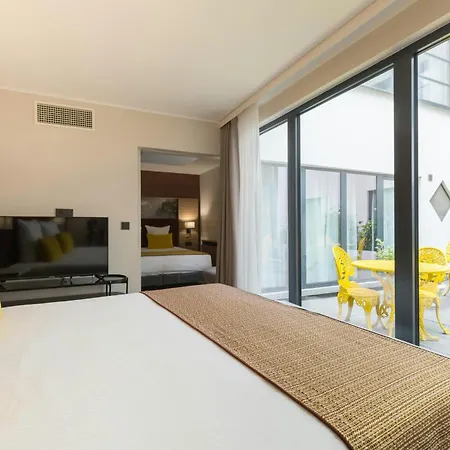 Leonardo Hotel Antwerpen-2
