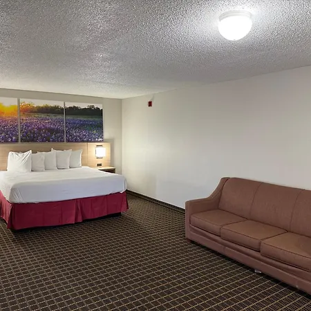 Days Inn By Wyndham San Antonio Interstate Hwy 35 North-2