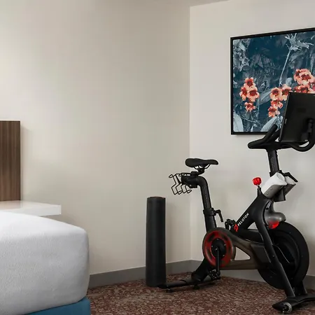 Hilton Garden Inn Virginia Beach Town Center-2