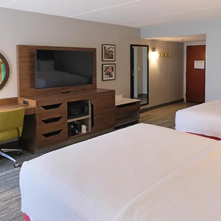 Hampton Inn Lima-3