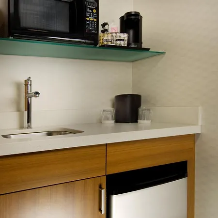 Springhill Suites Alexandria-2