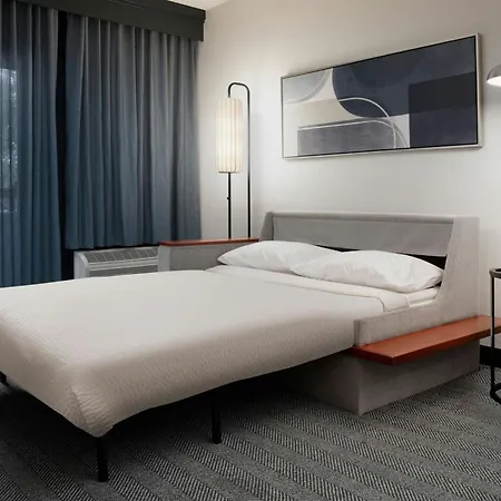 Courtyard By Marriott San Antonio Downtown-3