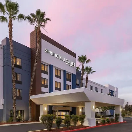 Springhill Suites Fresno-3
