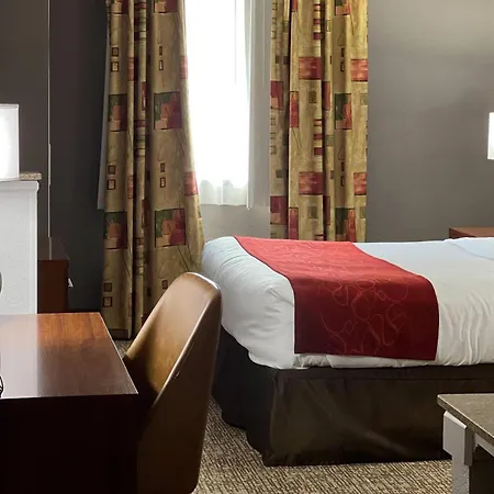 Comfort Suites Louisville East-3