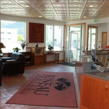 Juneau Hotel-2