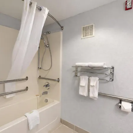 Greenfield Inn & Suites Owensboro, Ky Airport-3
