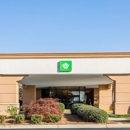 Wyndham Garden Greensboro-2
