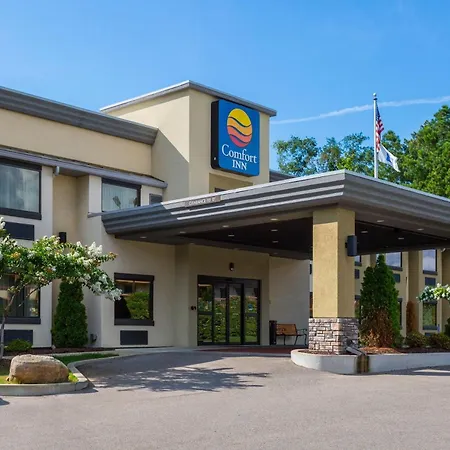 Comfort Inn Tupelo Central-2