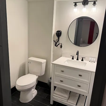 Ramada By Wyndham Albany Ga-2