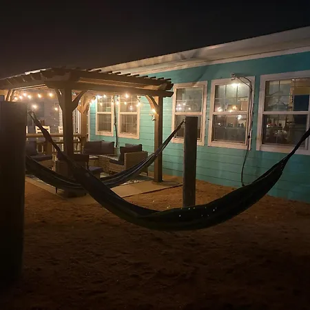 Shark Reef Resort Motel & Cottages-3