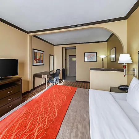 Quality Inn & Suites Lubbock South-2
