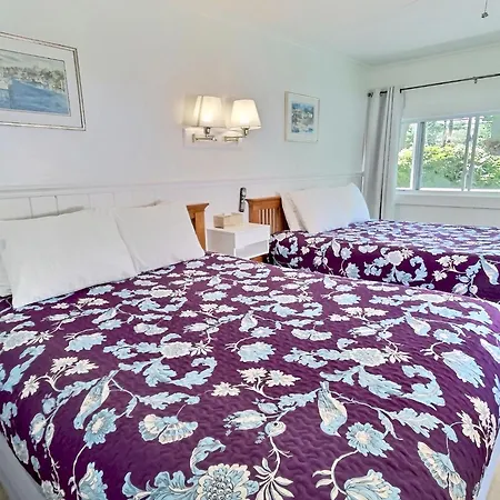 Kennebunkport Motor Lodge-2