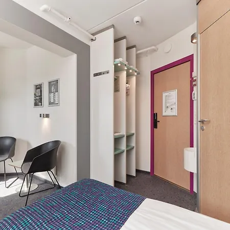 Cabinn Metro-2