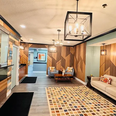 Blaine Town Inn & Suites-3