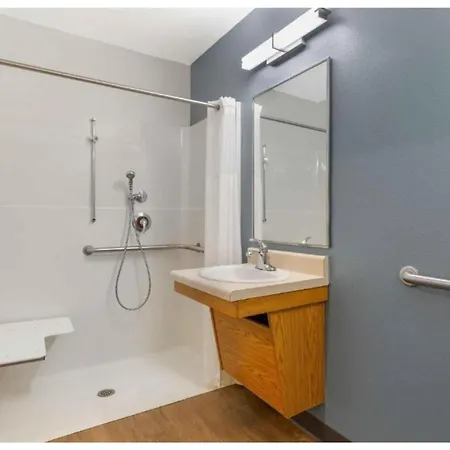 Studio 6 Extended Stay Fort Myers Fl-3