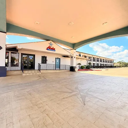 Americas Best Value Inn & Suites-Alvin/Houston-3