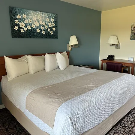 Table Rock Motel & Vacation Rentals-2