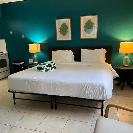 Dee Jay Beach Resort-2