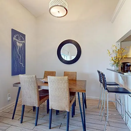 Sunshine Cottage-3