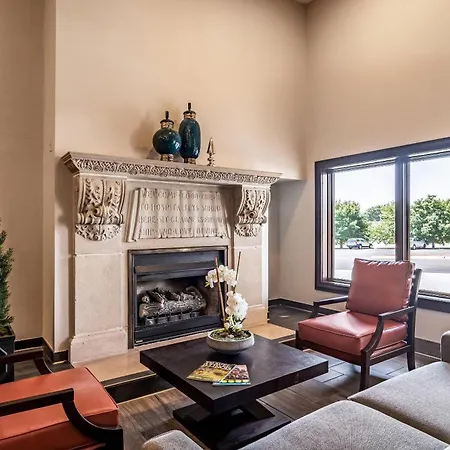 Riverview Inn & Suites, An Ascend Collection Hotel-2