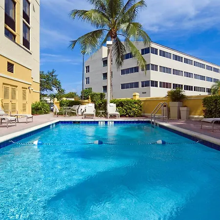 Holiday Inn Express Hotel & Suites Kendall East-Miami By Ihg-3