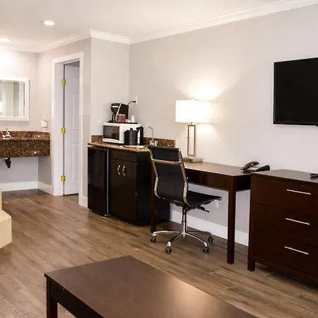 Fairview Inn & Suites-2