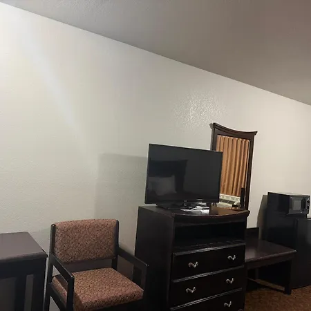 The Magnolia Hotel Searcy-2