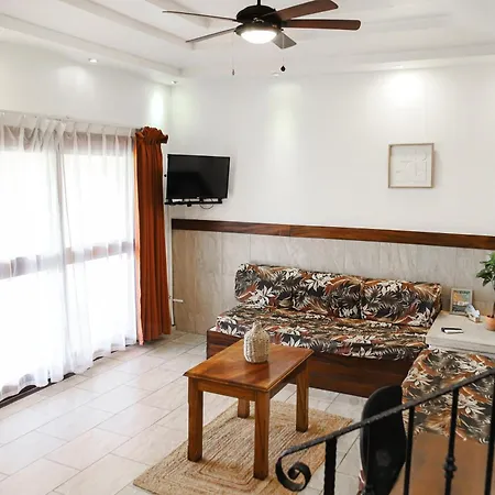 Maravida Social Hotel By Crazy Monkey-3