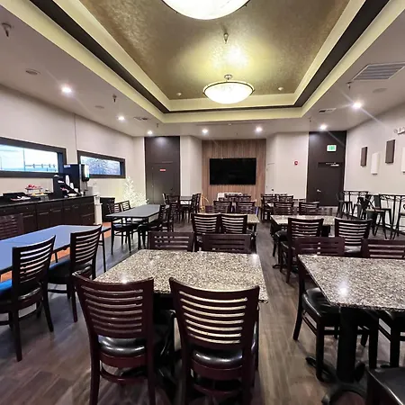 Ramada By Wyndham Tukwila Southcenter-2
